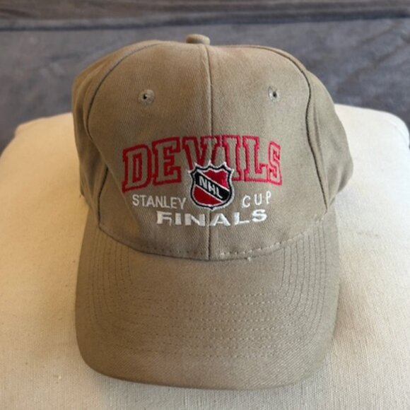NJ Devils Stanley Cup Finals Cap - Picture 1 of 5